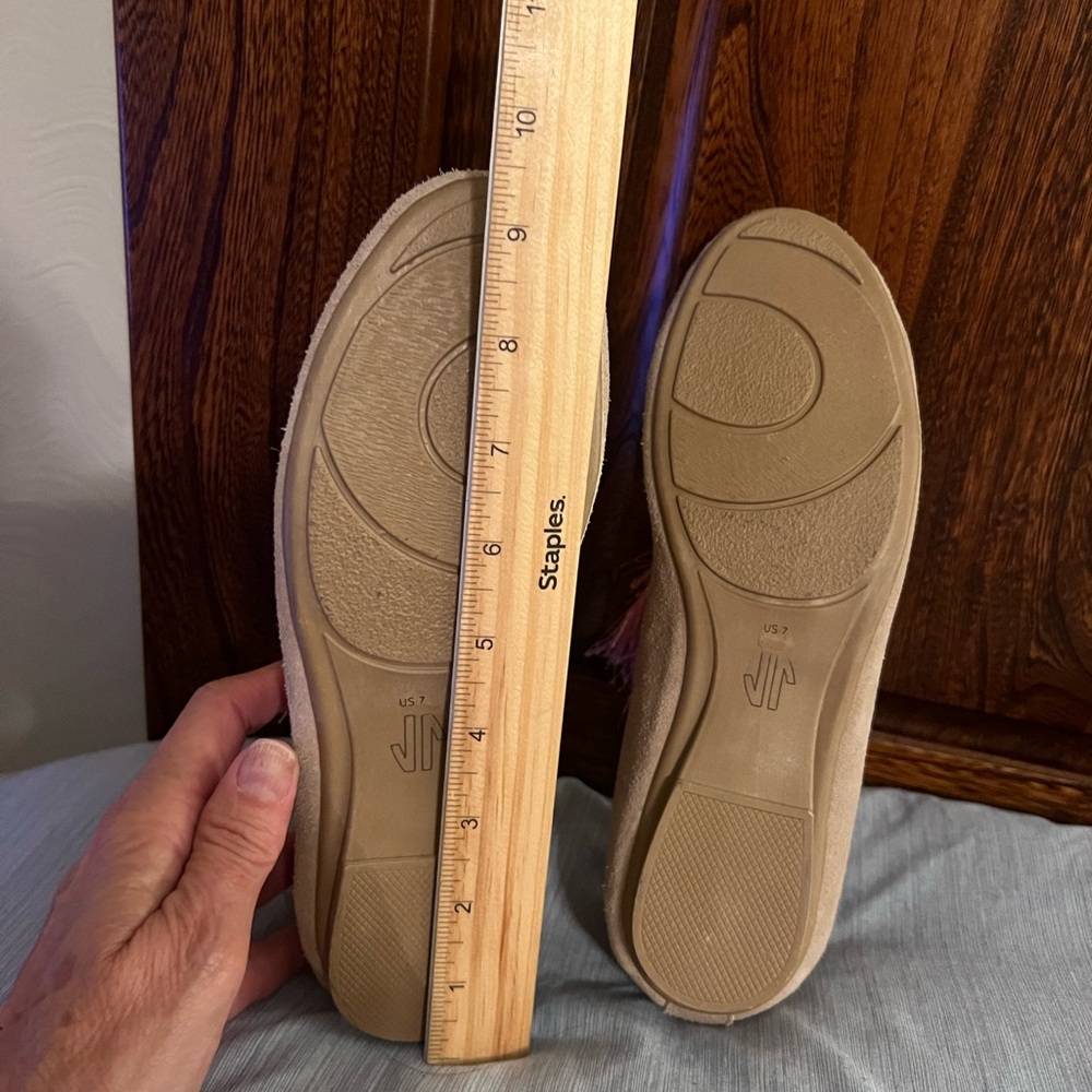 Silvia Cobos Tan Leather, Suede Like, Women’s Size 7 Slip On Shoes, new with tag - Picture 10 of 10